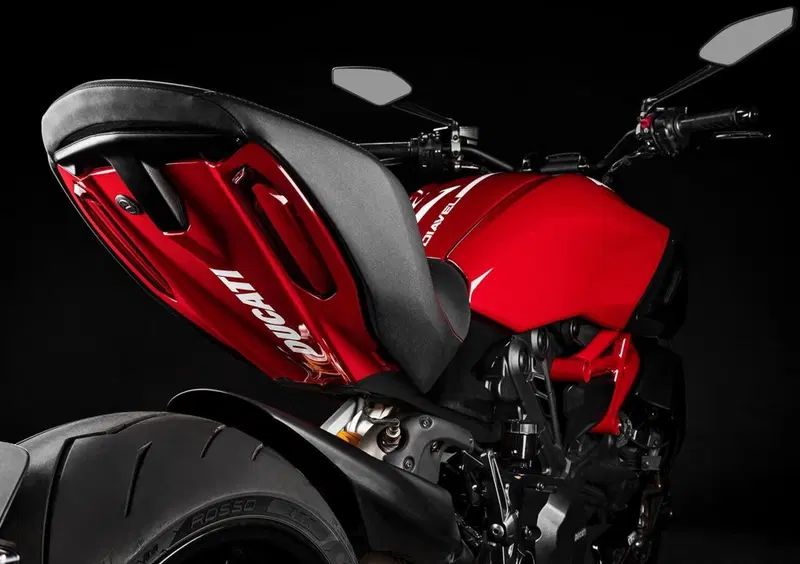 Ducati Diavel 1260 Diavel 1260 (2021 - 22) (4)