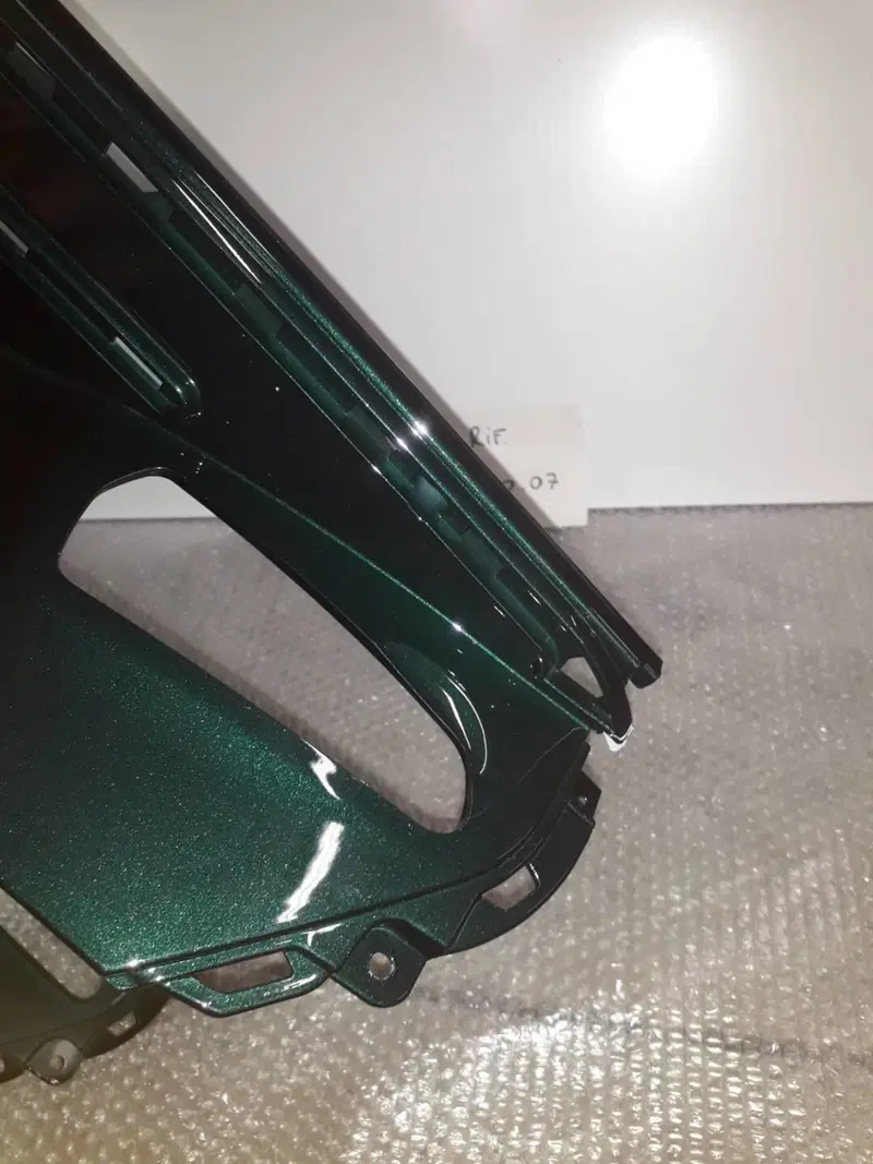 PEDANA VESPA GTS TOURING VERDE (5)