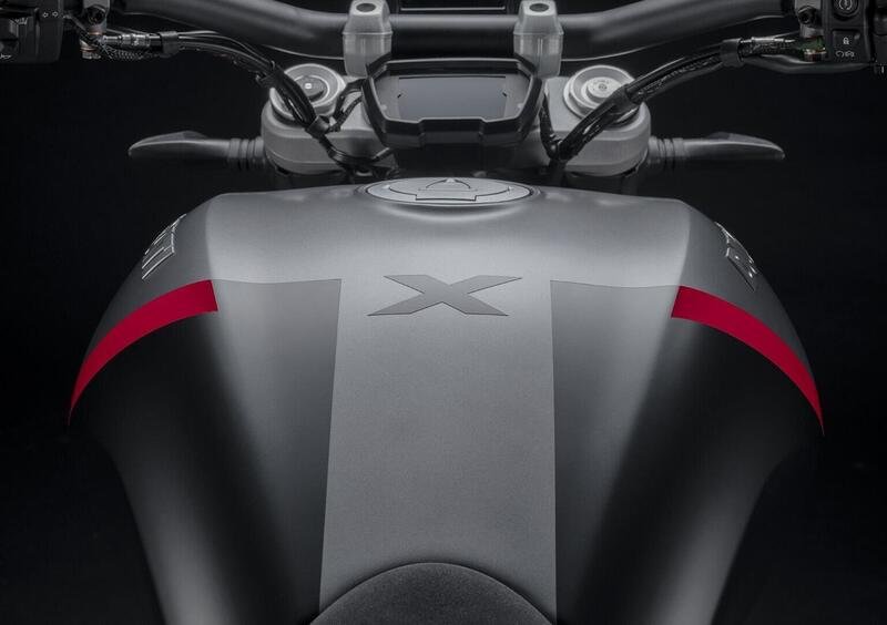 Ducati XDiavel 1262 XDiavel 1262 S (2021 - 24) (4)