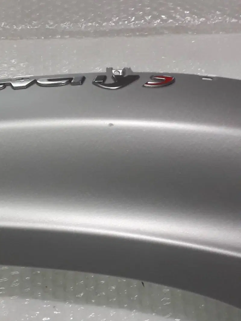 CARENA POSTERIORE DESTRA USATA PIAGGIO BEVERLY (5)