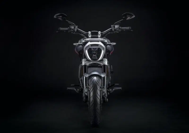 Ducati XDiavel 1262 XDiavel 1262 Black Star (2021) (3)