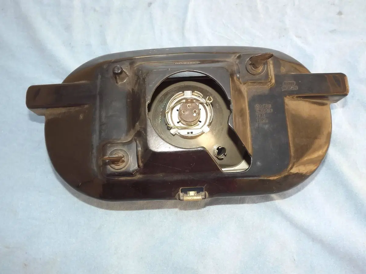 gruppo faro anteriore bimota SB4 ORIGINALE (4)