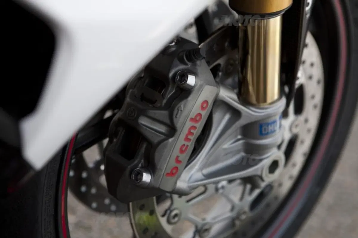 Triumph Daytona 675 2013    (61)