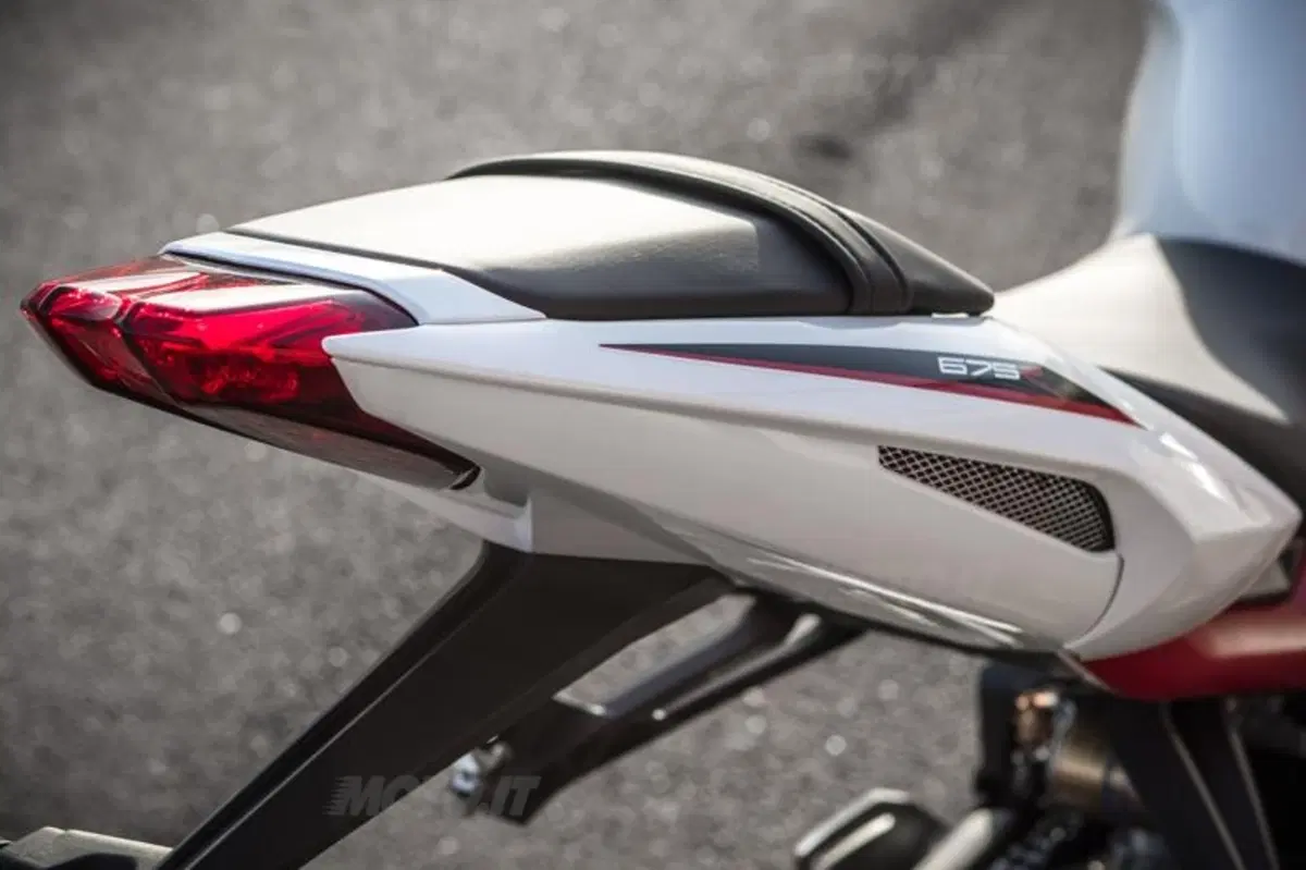 Triumph Daytona 675 2013    (74)
