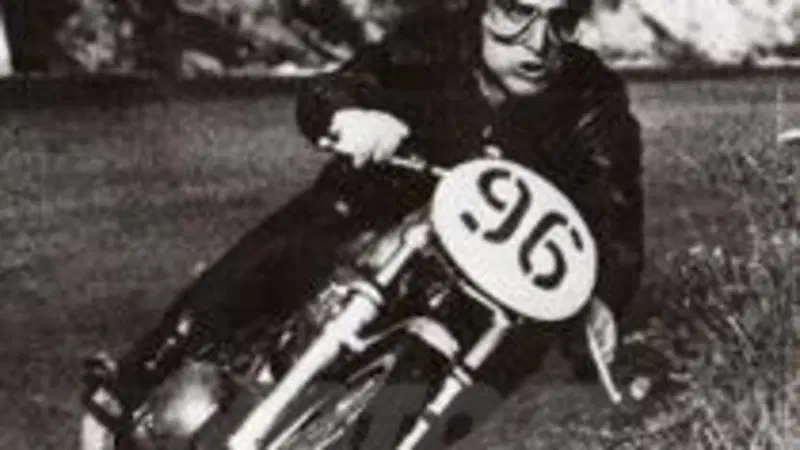 Ballestrieri: "Pilotare la moto mi ha fatto andare pi&ugrave; forte in auto" 