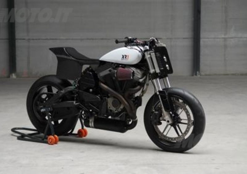 Bottpower XR-1, una street tracker su base Buell