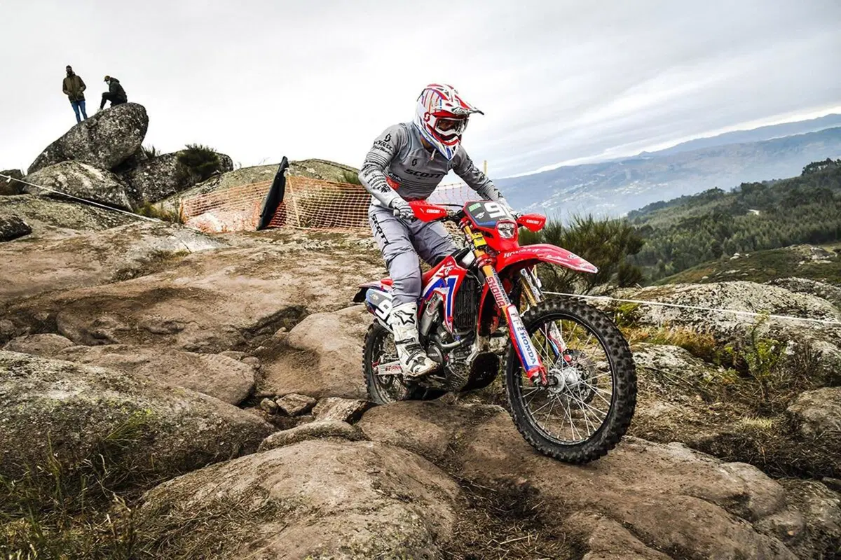 EnduroGP 2020. Portogallo 2. Holcombe (Beta) Campione del Mondo… a sospresa! (6)