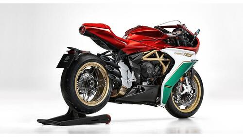 MV Agusta Superveloce 75° Anniversario. Appena arrivata è già sold out (5)