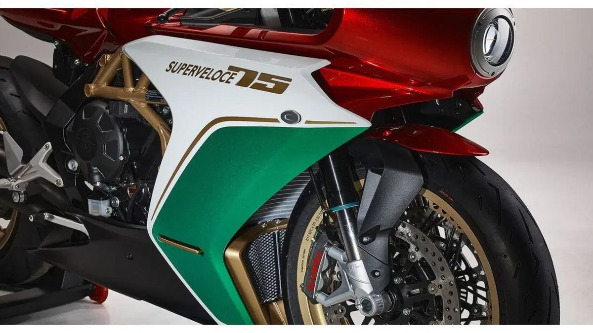 MV Agusta Superveloce 75° Anniversario. Appena arrivata è già sold out (11)