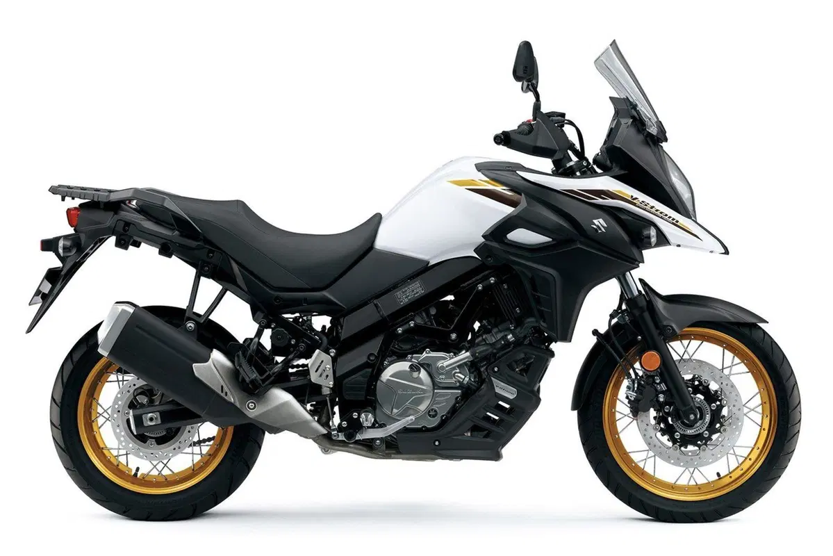 Suzuki V-Strom 650 XT 2021: Euro 5 e nuovi colori. Svelata in Australia (3)