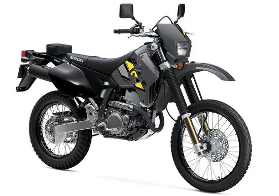 Suzuki DR-Z 400S 2021: per molti, ma non per tutti