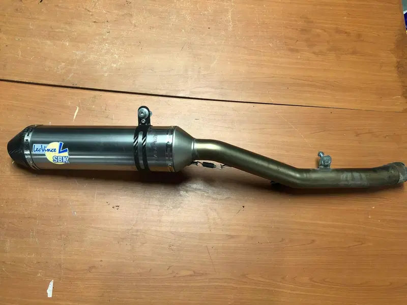 Scarico LeoVince SBK Kawasaki GTR 1400 (2)