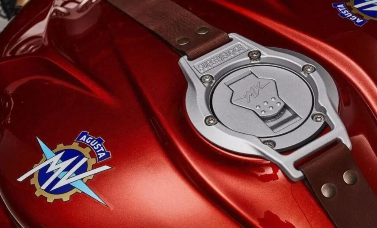 MV Agusta Superveloce 800 Superveloce 800 75° Anniversario (2020) (9)