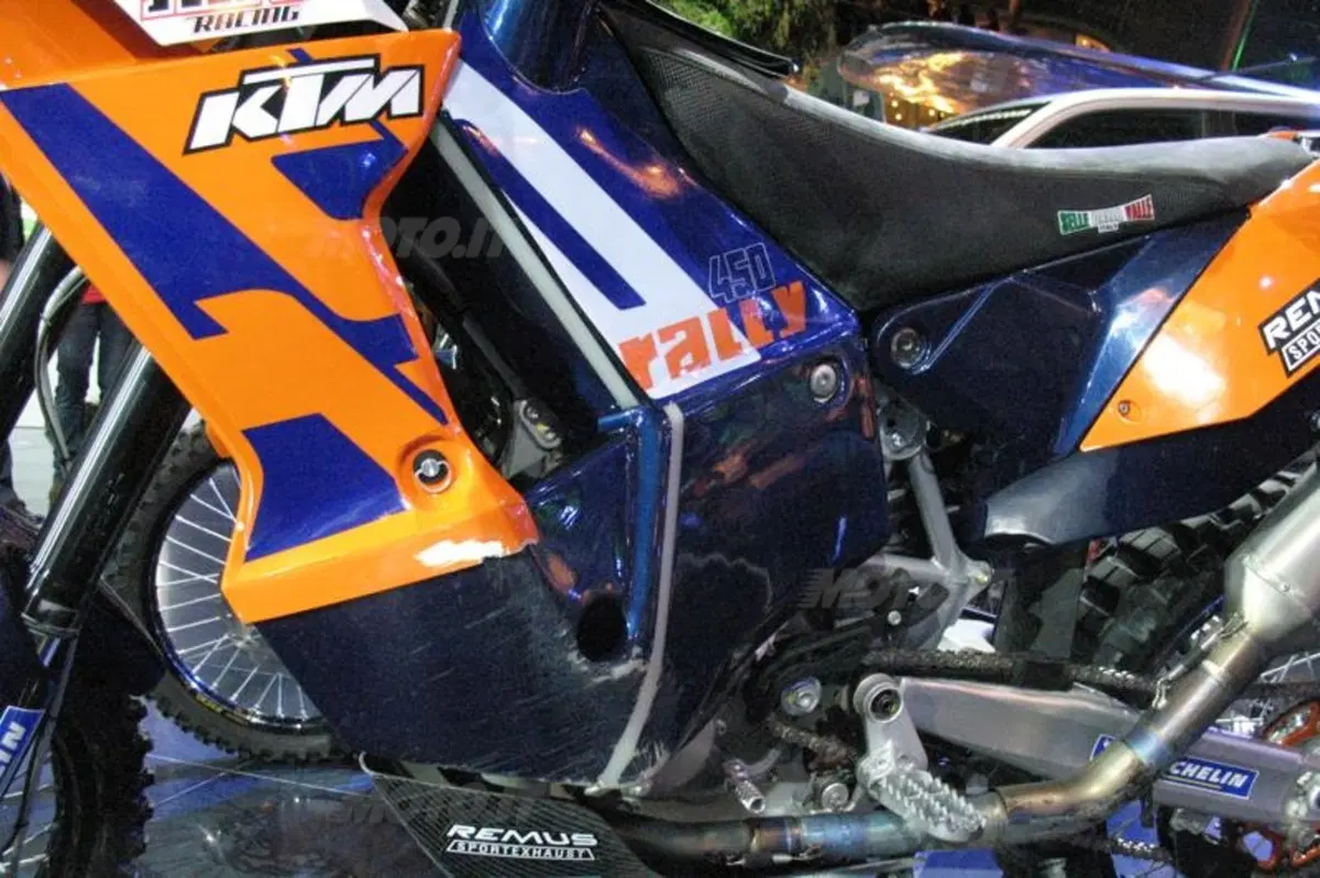 Tobias Moretti (Il Commissario Rex): "La mia passione per la moto, dalle gare in salita alla Dakar" (17)