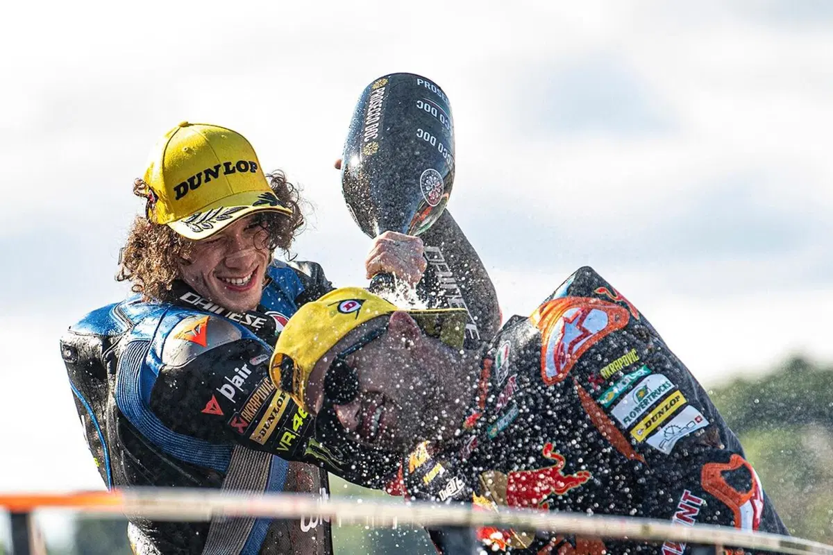 Gallery MotoGP. Le foto più belle del GP di Valencia (16)