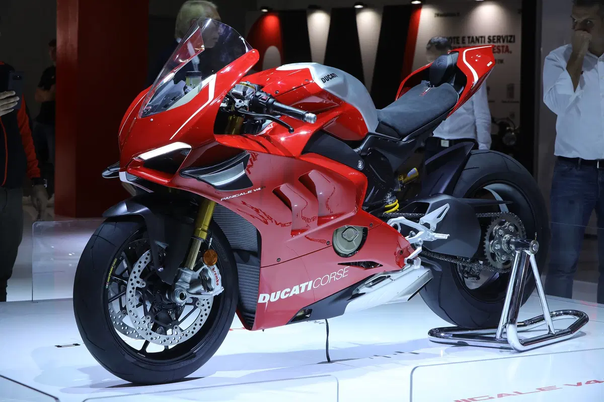 EICMA 2018: Ducati Panigale V4R, foto, video e dati (3)