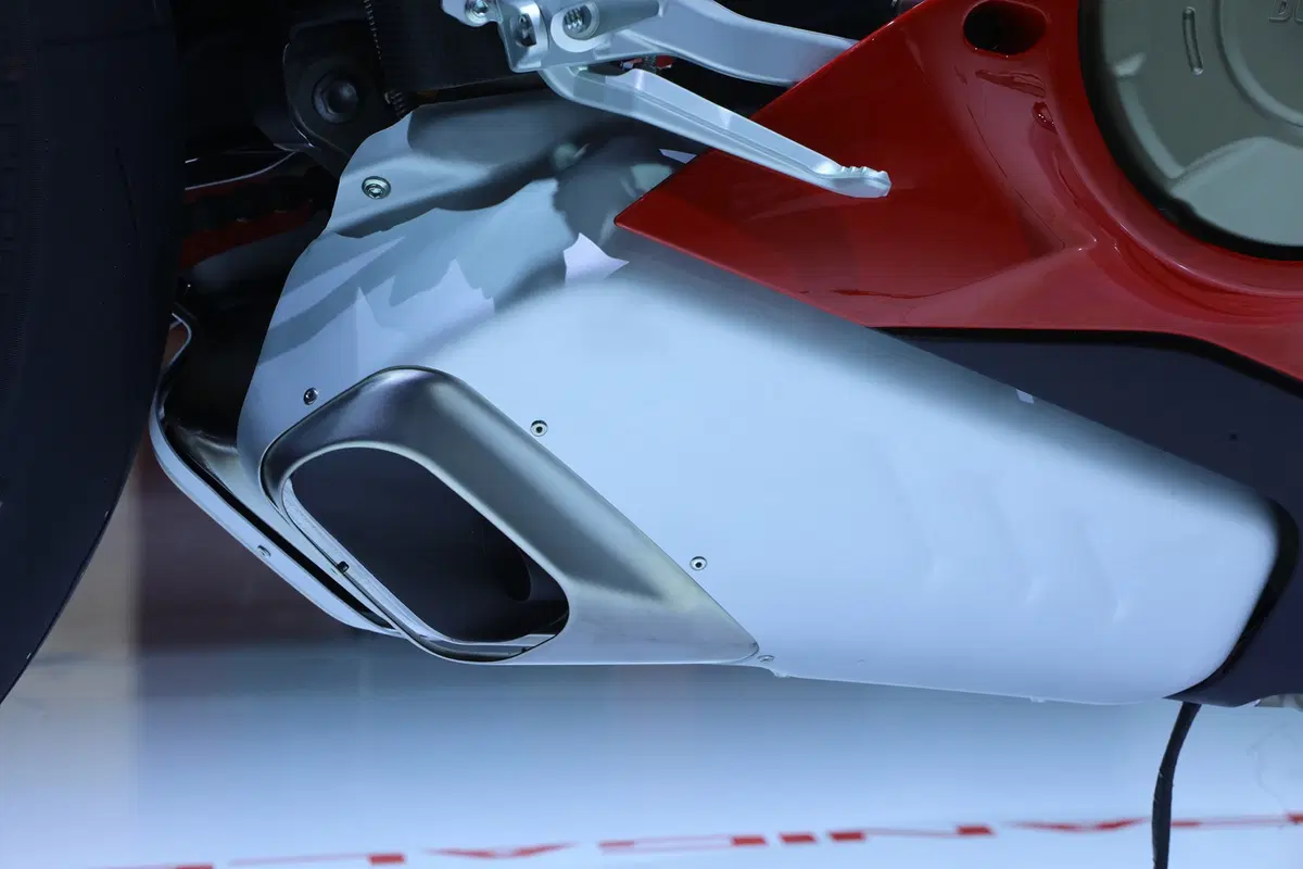 EICMA 2018: Ducati Panigale V4R, foto, video e dati (17)