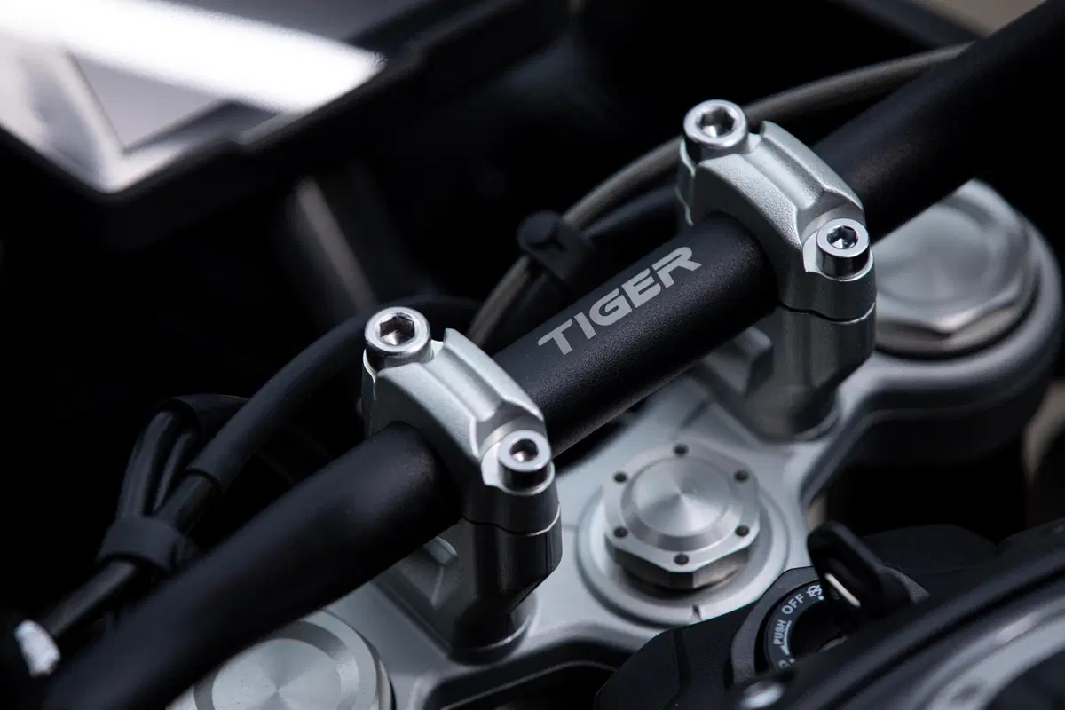 Nuova Triumph Tiger 850 Sport: Crossover a vocazione stradale (5)