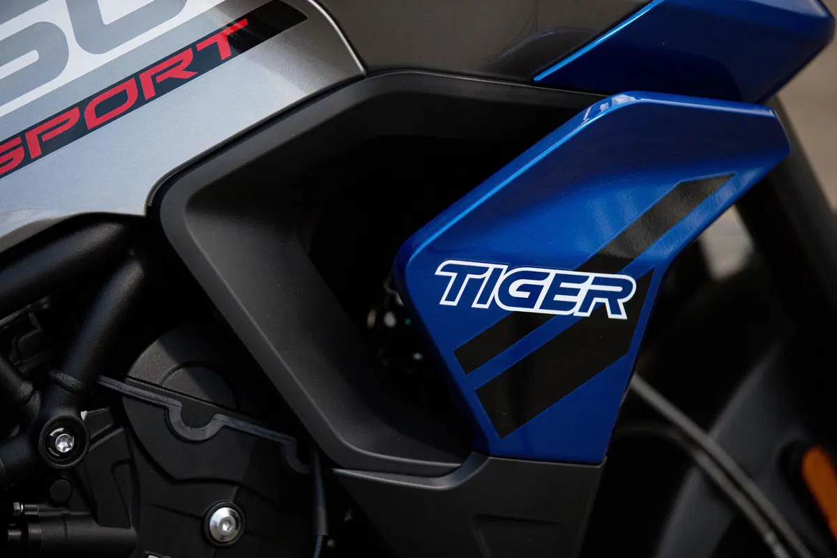 Nuova Triumph Tiger 850 Sport: Crossover a vocazione stradale (15)