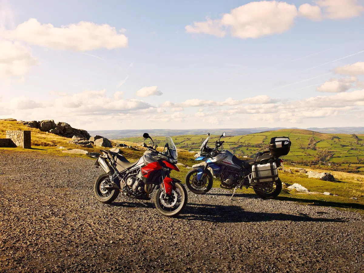 Nuova Triumph Tiger 850 Sport: Crossover a vocazione stradale