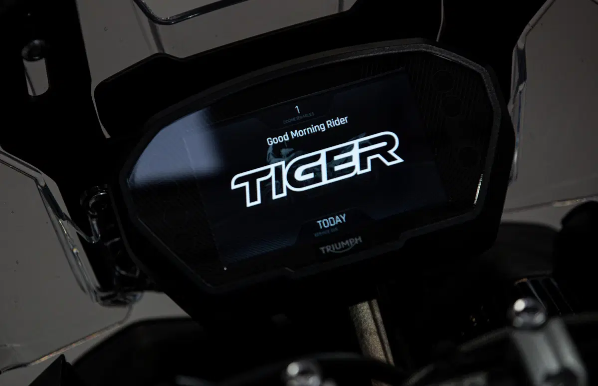 Nuova Triumph Tiger 850 Sport: Crossover a vocazione stradale (4)