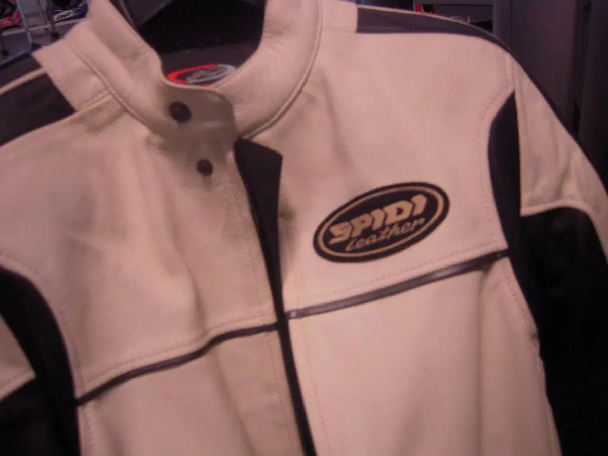 GIACCA MOTO IN PELLE UNISEX TG. S SPIDI (5)