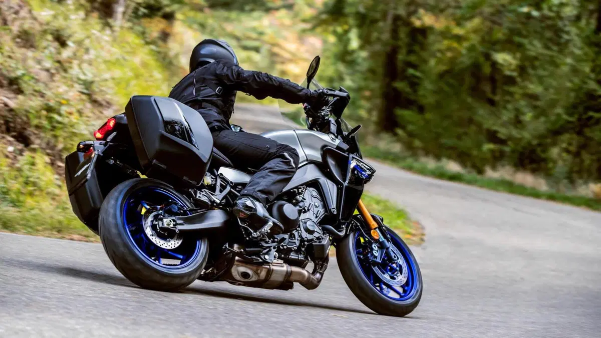 Yamaha, nuove Tracer 9 e Tracer 9 GT 2021