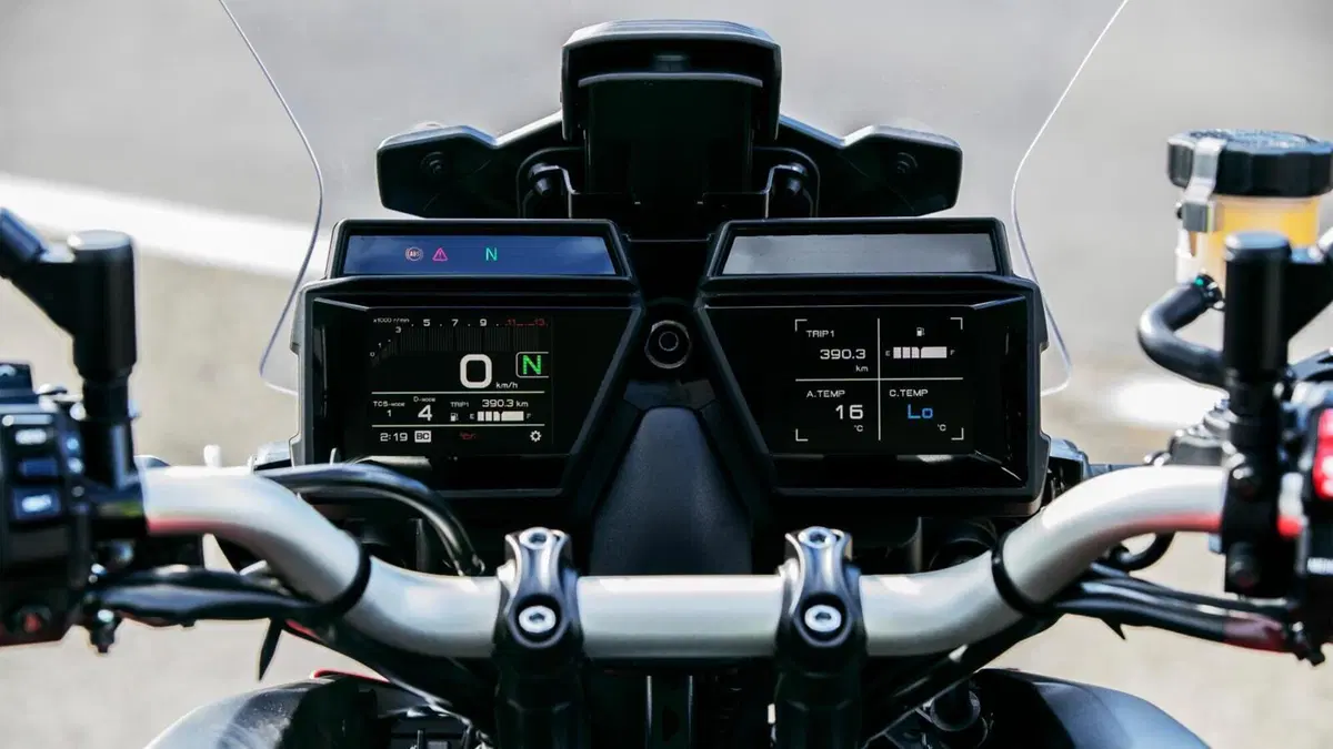 Yamaha, nuove Tracer 9 e Tracer 9 GT 2021 (6)