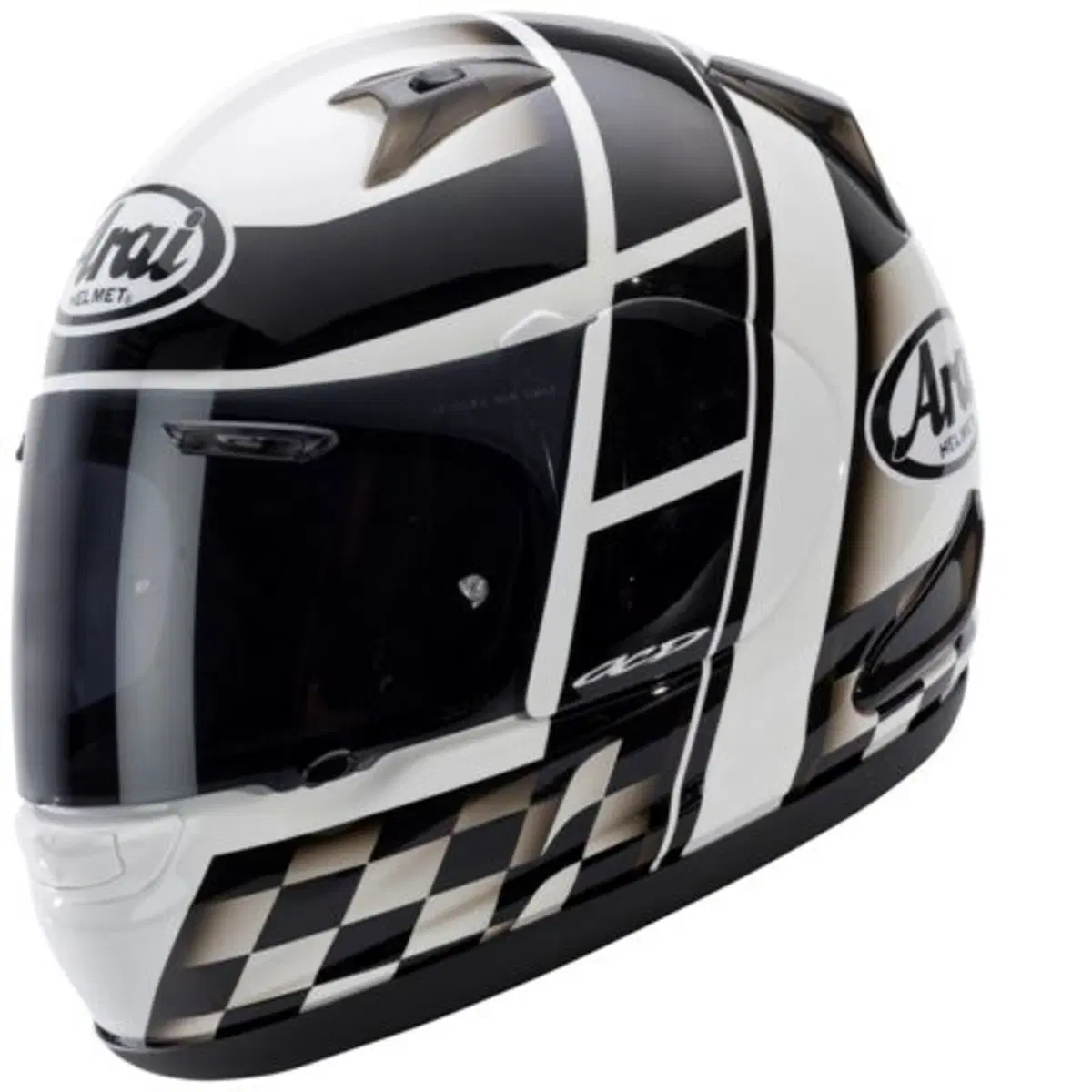 Nuovo casco Arai Quantum ST (2)