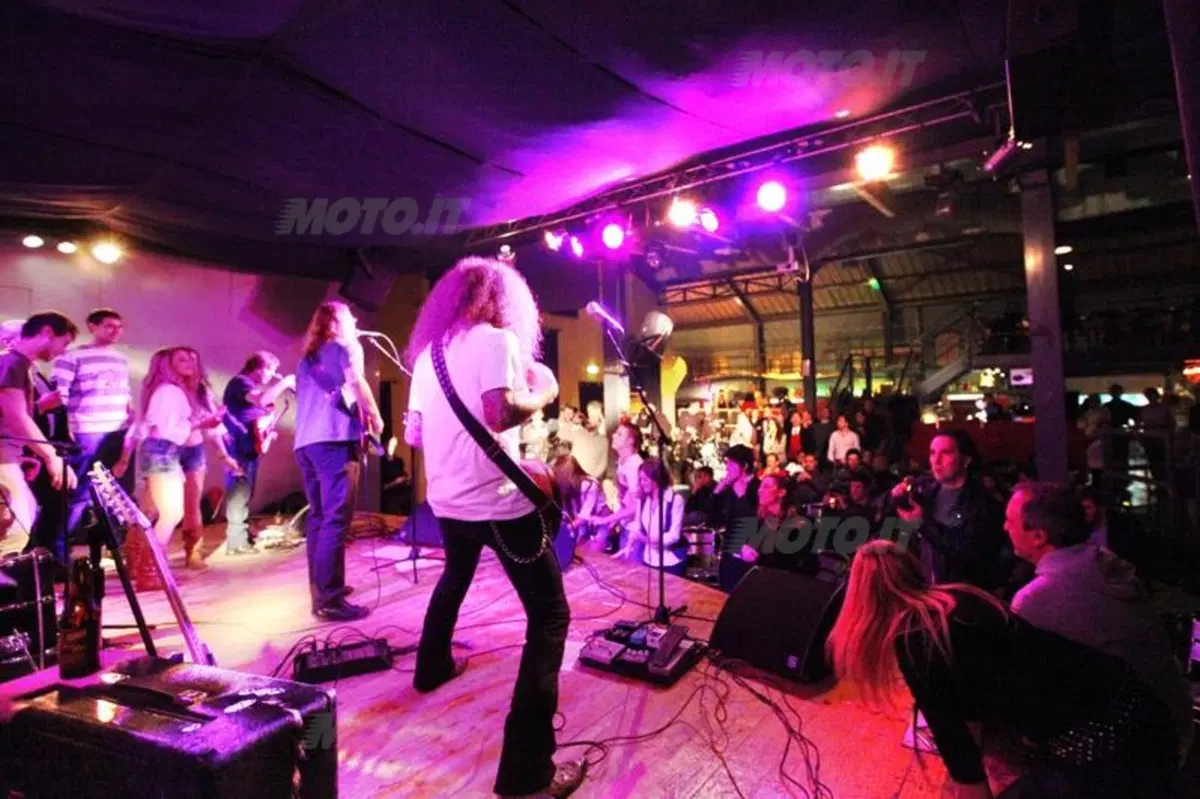Grande successo per la serata Headbanger a Milano (6)
