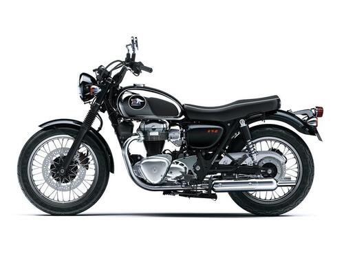 Meguro rinasce con la K3. Una diversa Kawasaki W800 (2)