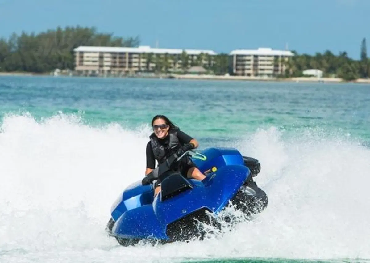 Gibbs Quadski: Il quad che si trasforma in moto d’acqua   (7)