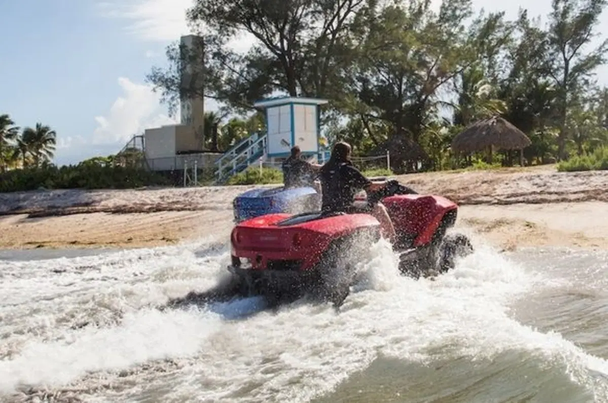 Gibbs Quadski: Il quad che si trasforma in moto d’acqua   (9)
