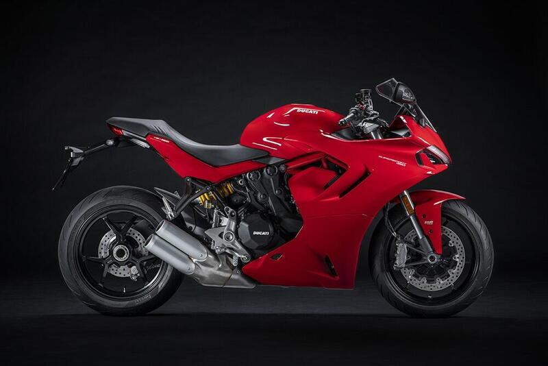 Ducati SuperSport 950 e 950 S 2021: dati e foto