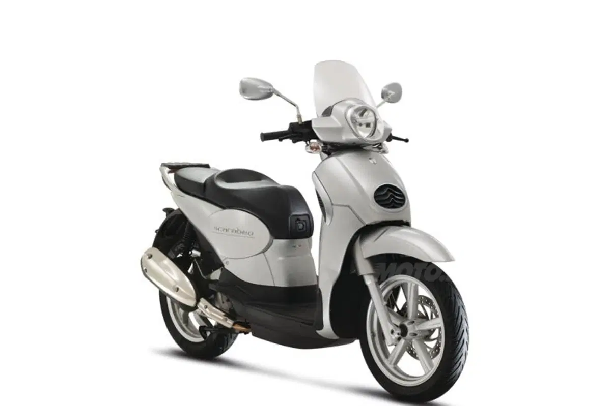 Promozioni Piaggio, Aprilia e Moto Guzzi per gennaio 2013 (5)