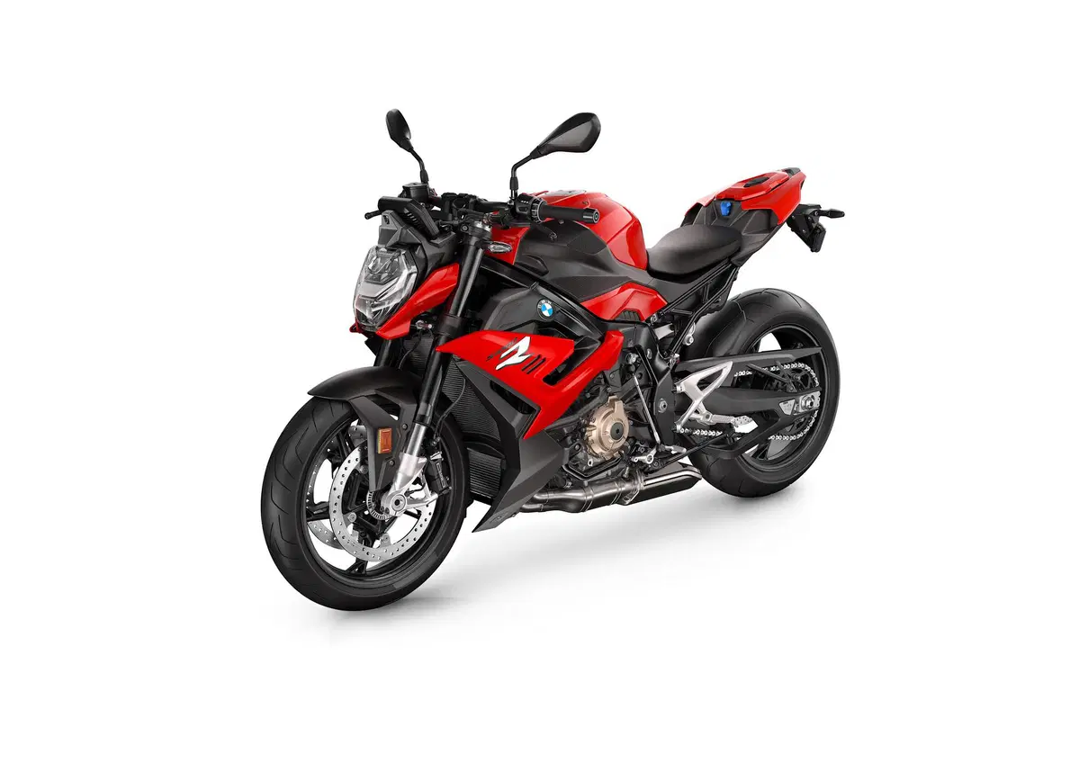 Nuova BMW S1000R 2021. Foto e dati (5)