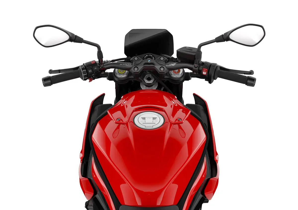 Nuova BMW S1000R 2021. Foto e dati (8)