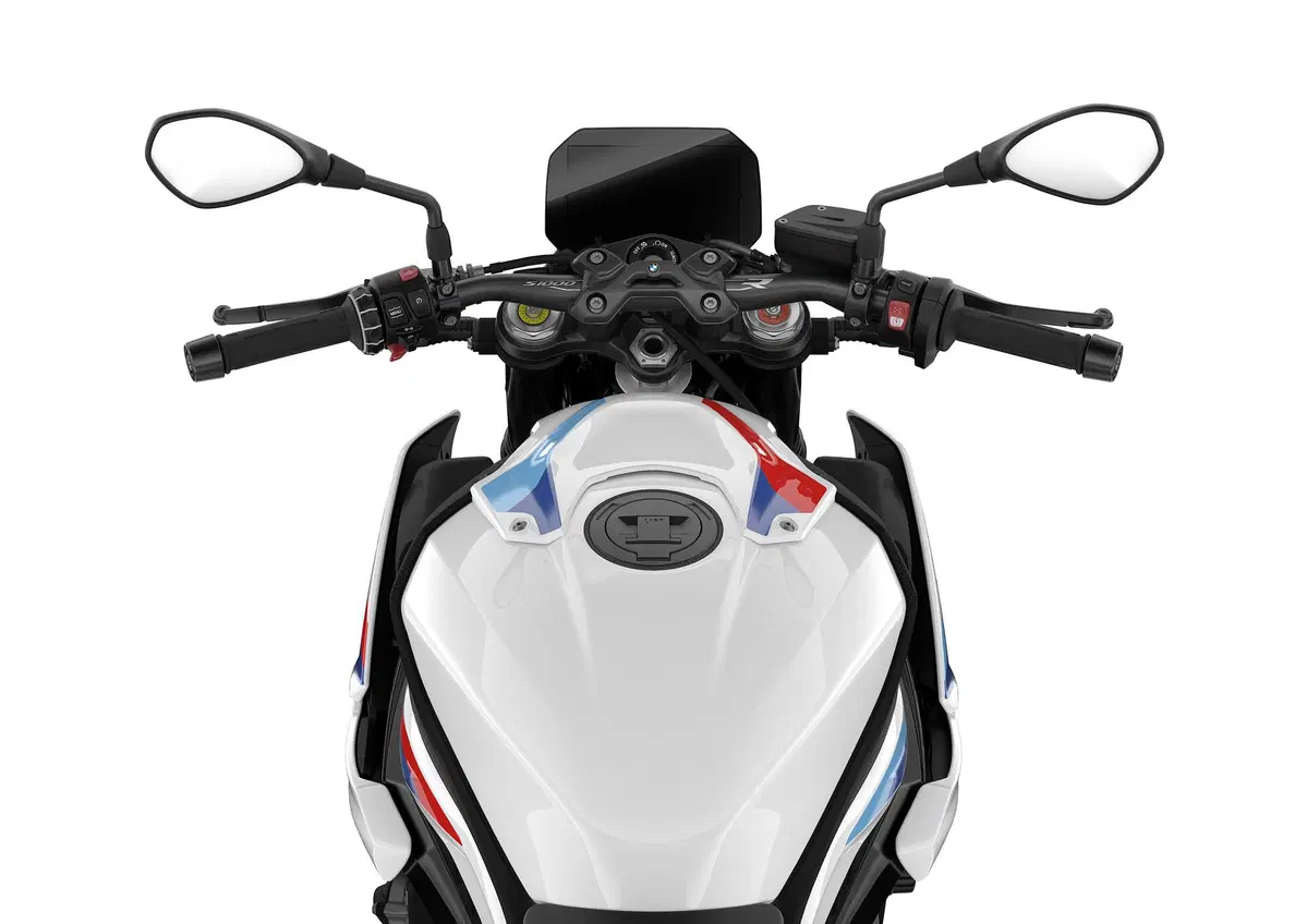 Nuova BMW S1000R 2021. Foto e dati (4)