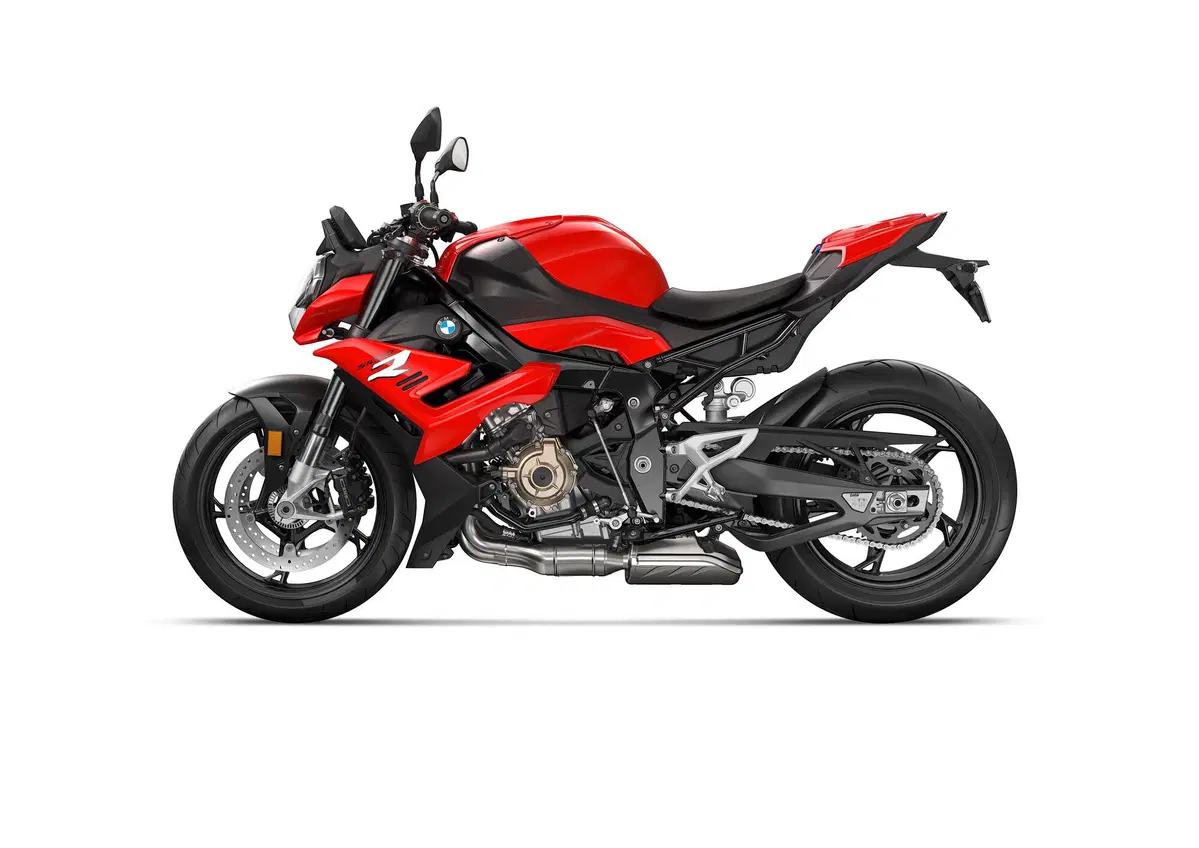 Nuova BMW S1000R 2021. Foto e dati (6)