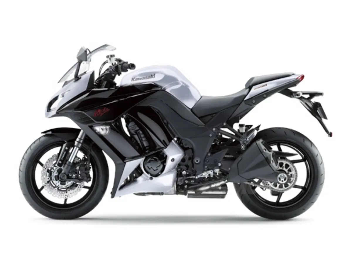 Kawasaki: colorazioni 2013 per la Z1000SX (7)