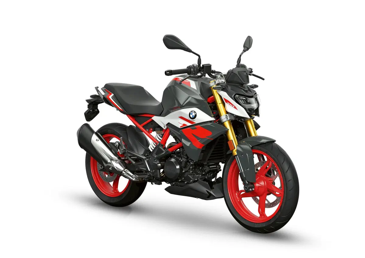 BMW G310R m.y. 2021. Si aggiornano motore ed estetica  (3)