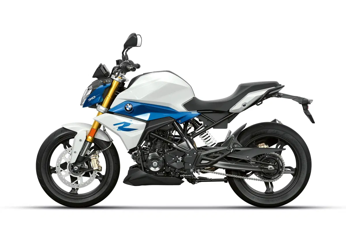 BMW G310R m.y. 2021. Si aggiornano motore ed estetica  (10)