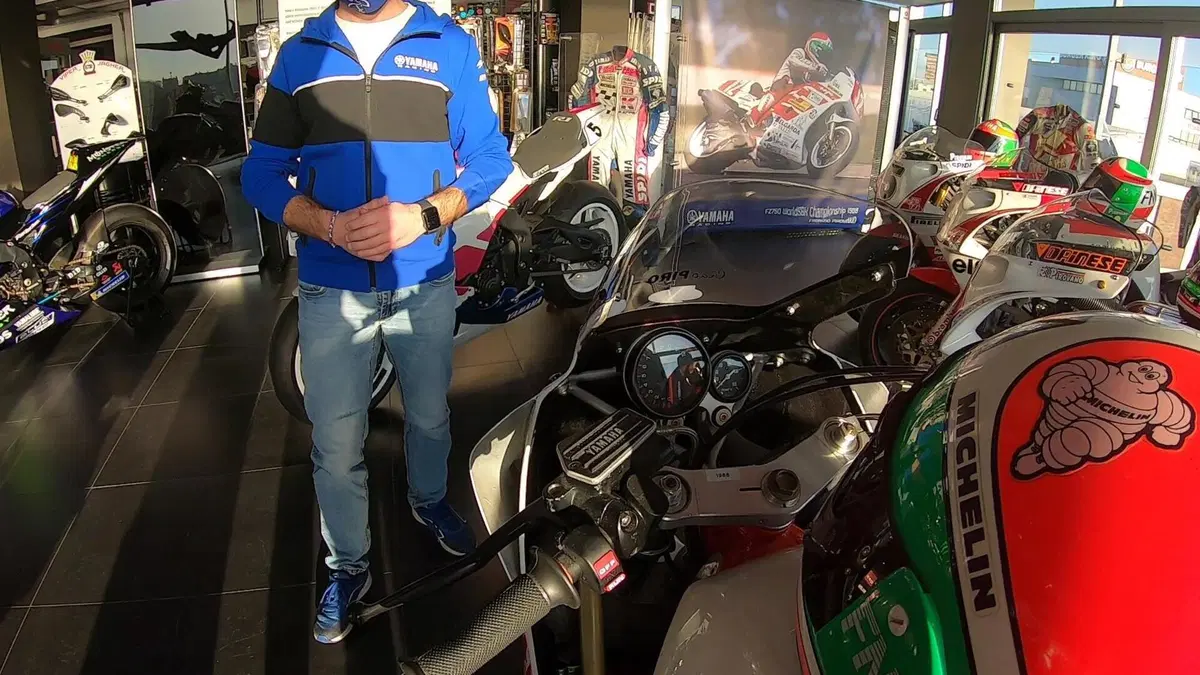 Speciale Yamaha YoungTimer anni 80/90 - Fabrizio Pirovano. FZ750, OW-01, OW-02 R7 da Valli Moto (3)