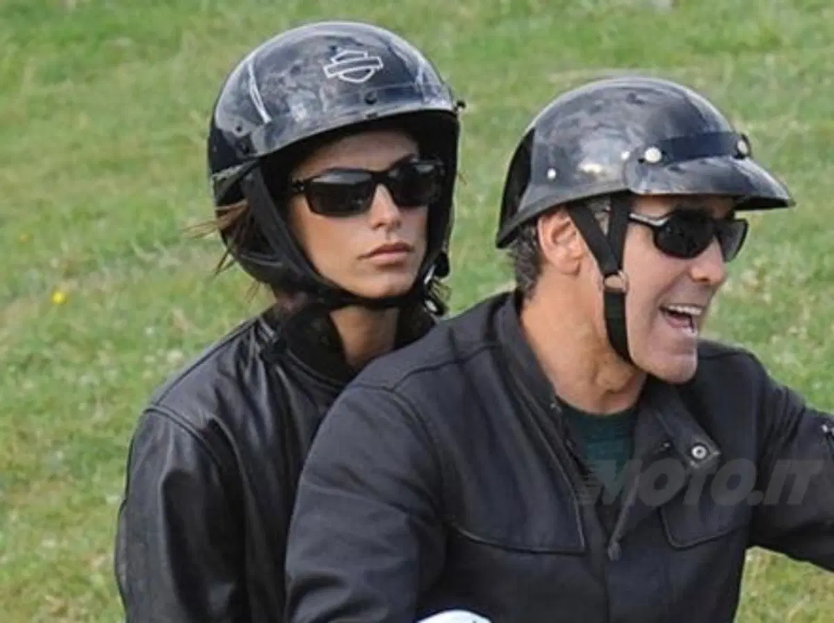 Casco in testa, ben allacciato! (3)