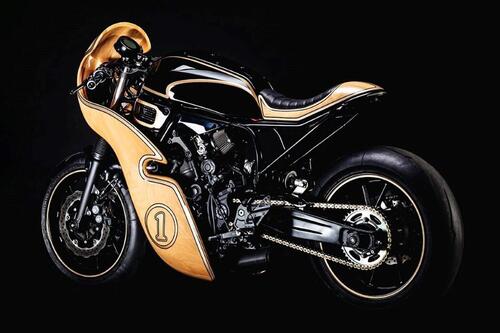 Hommage, una Yamaha XSR in legno! (2)