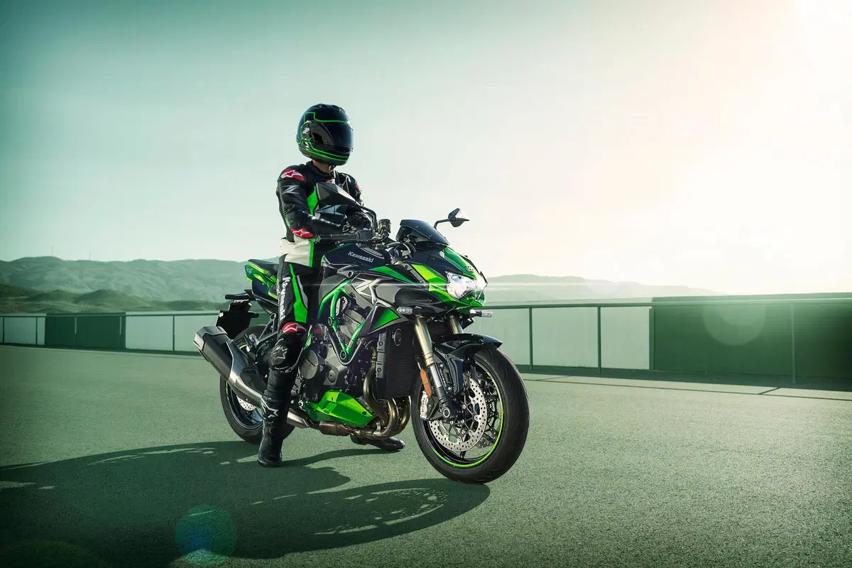 Kawasaki Z H2 SE: novità 2021 (6)