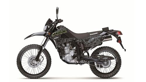 Kawasaki KLX300 e KLX300 SM m.y. 2021. Enduro stradale e supermotard (4)