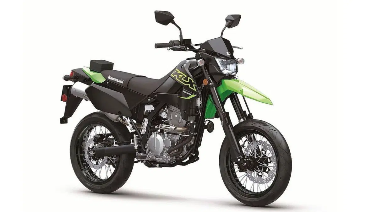 Kawasaki KLX300 e KLX300 SM m.y. 2021. Enduro stradale e supermotard (4)
