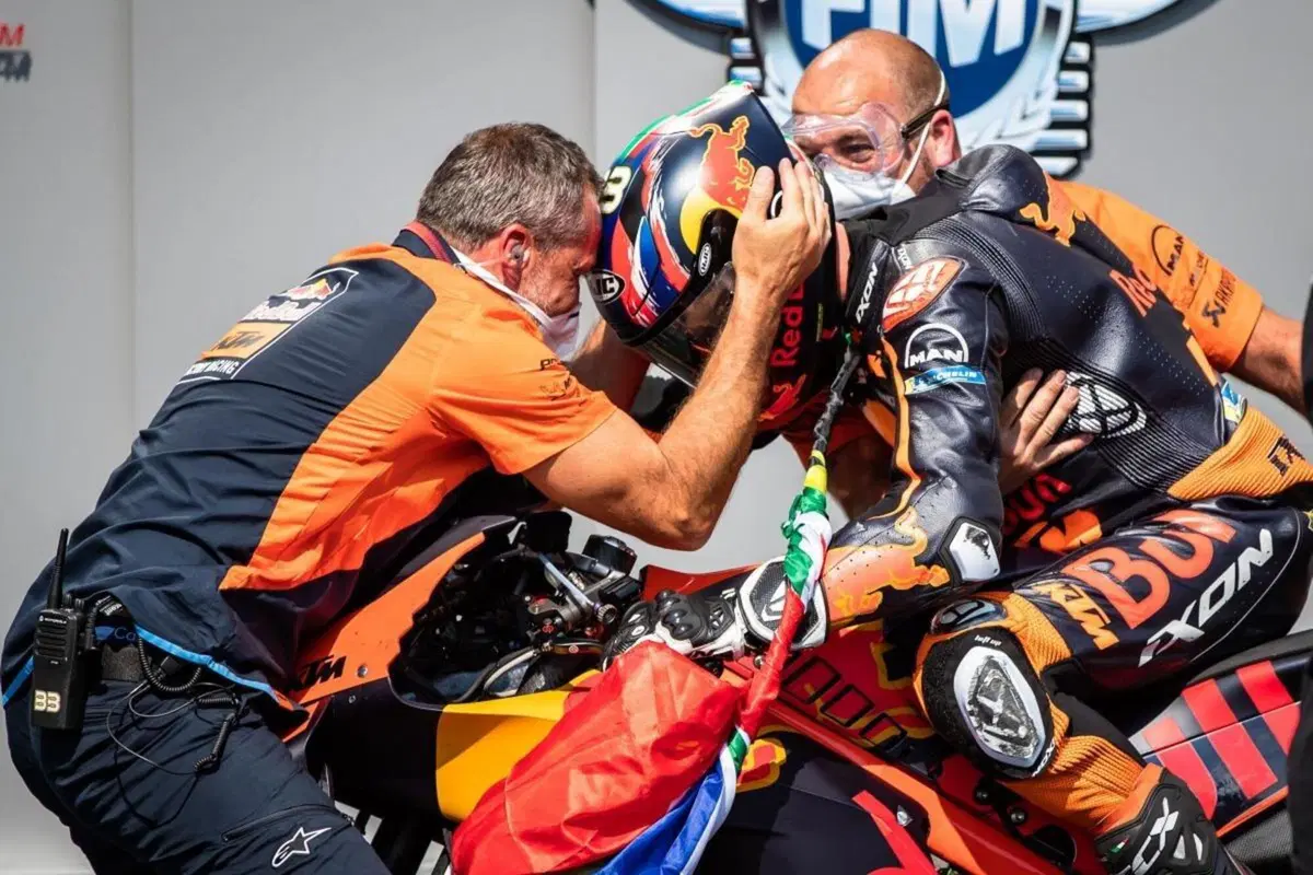 MotoGP 2020: 14 Gran Premi in 15 scatti (3)