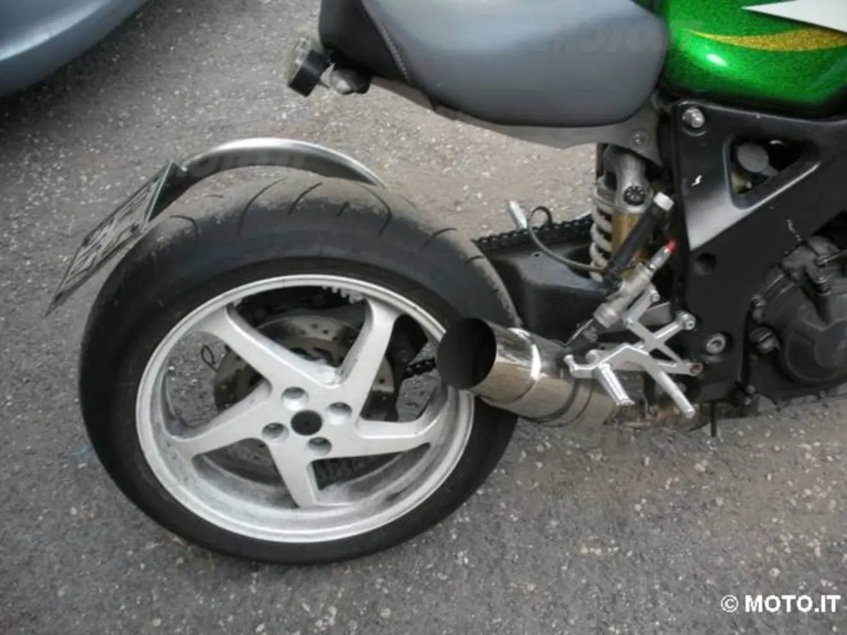 Le Strane di Moto.it: Honda CBR 900 RR